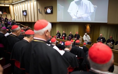 Abp Gądecki relacjonuje pierwszy dzień synodu