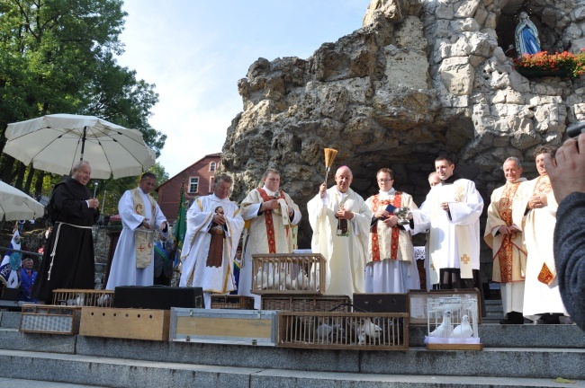 Pielgrzymka hodowców i orkiestr