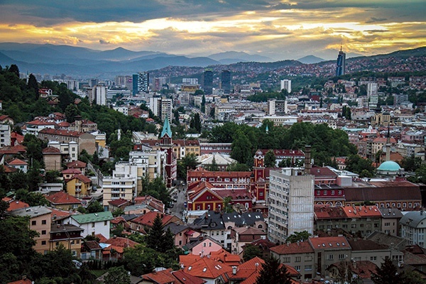 Widok na Sarajewo z jednego ze wzgórz 