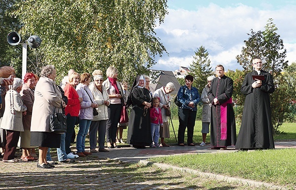  „Koronka na ulicach miast świata” organizowana jest w rocznicę beatyfikacji bł. Michała Sopoćki 