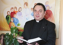 Ks. prof. Guzowski zaprasza kapłanów na swoje zajęcia