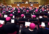 Synod: Zmienić język nauczania Kościoła