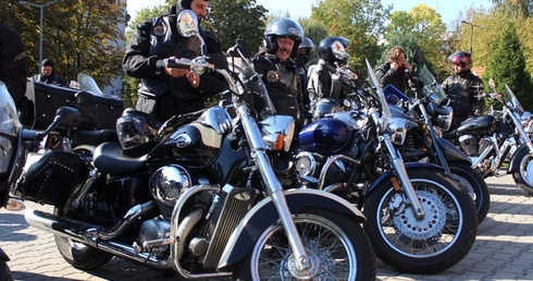 "Lewa w górę" dla Boga