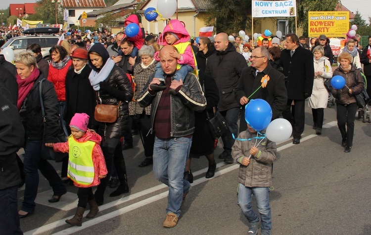 VII Diecezjalny Marsz dla Życia i Rodziny w Brzesku