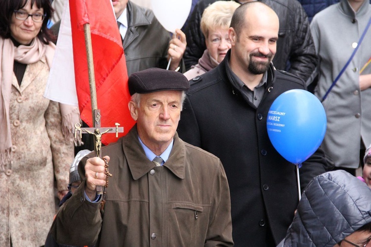 VII Diecezjalny Marsz dla Życia i Rodziny w Brzesku