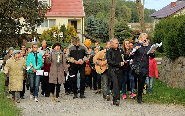 Dzień Papieski w Szczeglinie