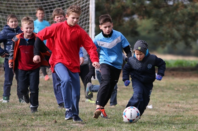 (przed)Dzień Papieski w Sulistrowicach - cz. 2