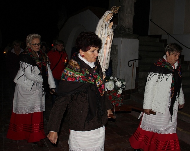 Nabożeństwo maryjne w Grodowcu