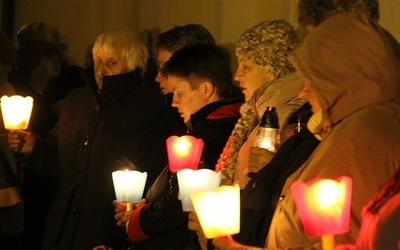 Nabożeństwo maryjne w Grodowcu