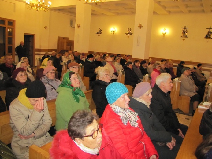 Nabożeństwo Fatimskie w Mąkolicach