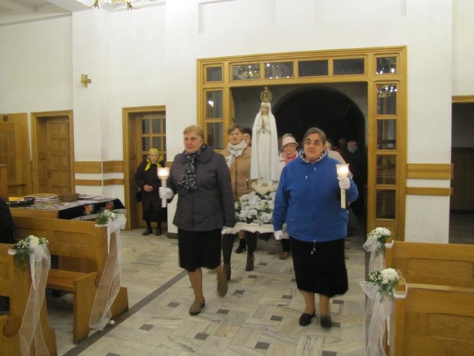 Nabożeństwo Fatimskie w Mąkolicach