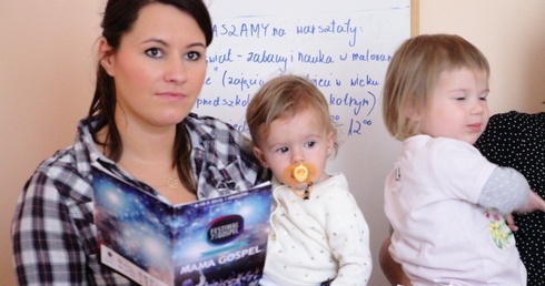 Mamy gospelują z dziećmi