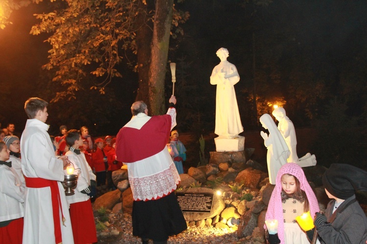 Procesja fatimska w Oleśnie