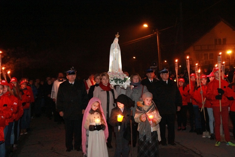 Procesja fatimska w Oleśnie