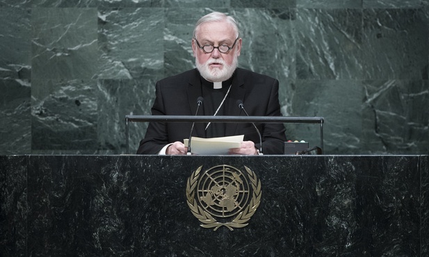 Abp Gallagher: W Europie szerzy się dyskryminacja