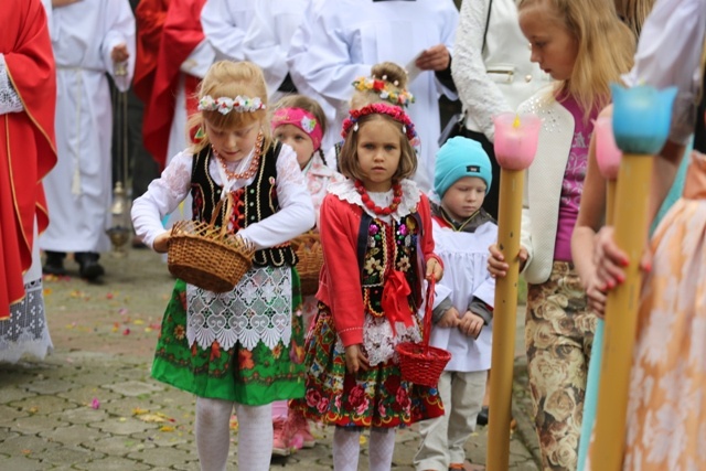 Jubileusz krzyża na wzgórzu w Starej Wsi