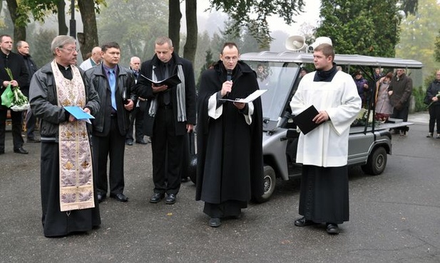 Godność Boga w człowieku