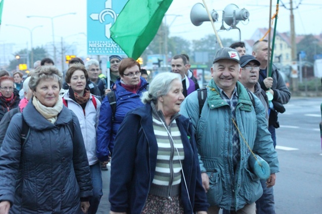 Pielgrzymka do Trzebnicy 2015 - cz. 1