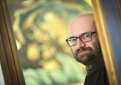 O. Ksawery Knotz  jest doktorem  teologii pastoralnej, duszpasterzem małżeństw. Prowadzi także rekolekcje dla małżeństw 