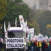 Demonstracja górniczych związków zawodowych, protestujących przeciwko niedotrzymaniu przez rząd porozumień katowickich 