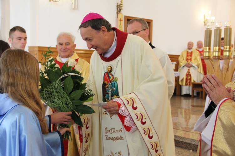 Konsekracja kościoła w Mielcu-Rzochowie