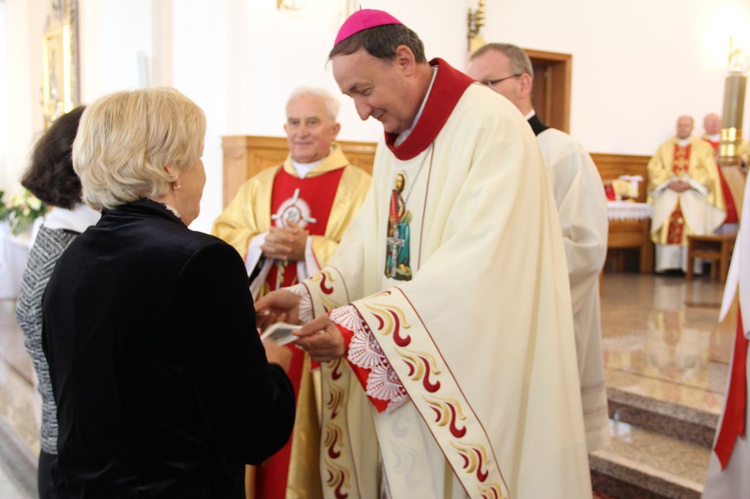 Konsekracja kościoła w Mielcu-Rzochowie