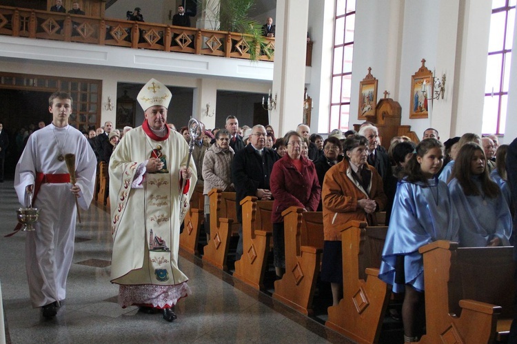 Konsekracja kościoła w Mielcu-Rzochowie