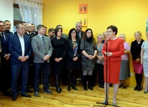Premier Ewa Kopacz obiecała, że do końca roku w całym kraju powstanie 100 placówek typu "Senior-Wigor"