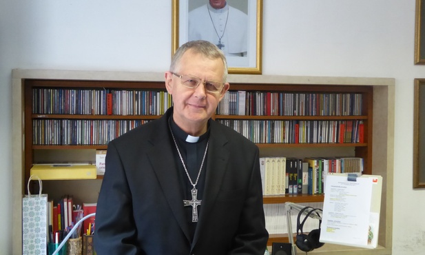 Abp Tomasz Peta o nadziejach związanych z wizytą Papieża