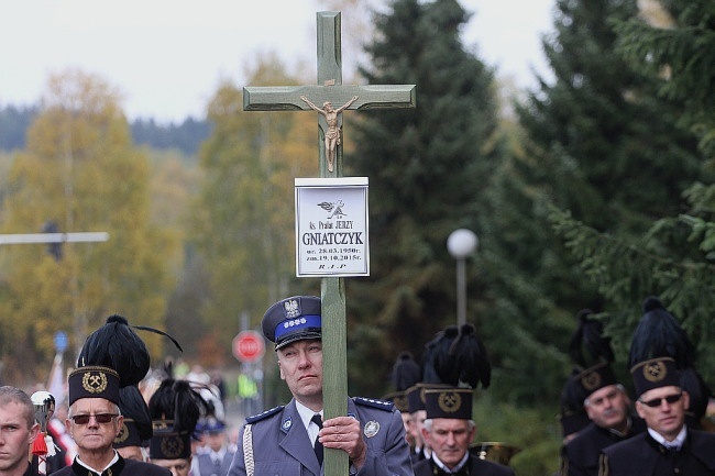 Ostatnie pożegnanie ks. Jerzego Gniatczyka