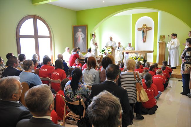Poświęcenie kaplicy w hospicjum w Darłowie