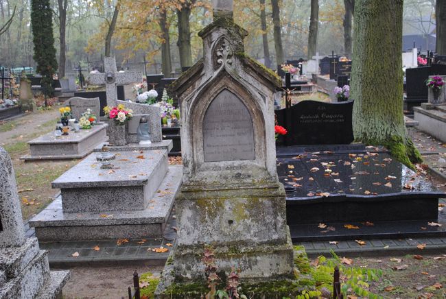 Cmentarz w Racławicach