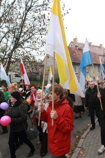 Złotoryjskie świętych marszowanie