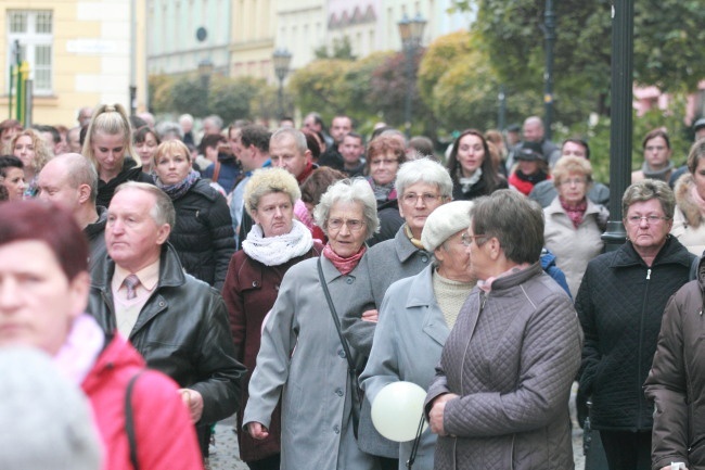 Złotoryjskie świętych marszowanie