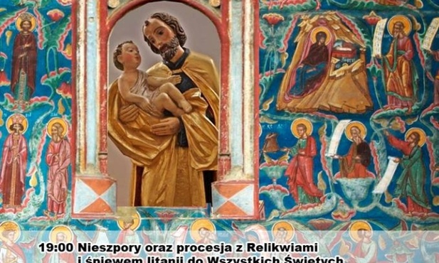 Holy Wins, Noc Świętych, procesje i czuwania