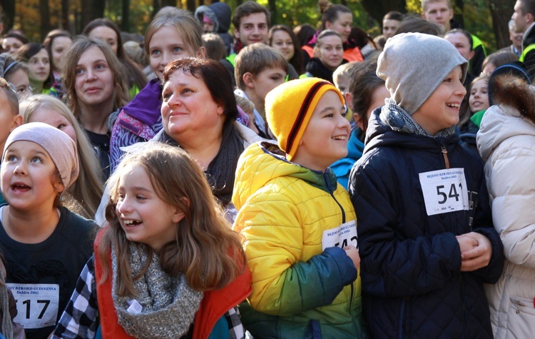 Rysunki kredą dla Jana Pawła II