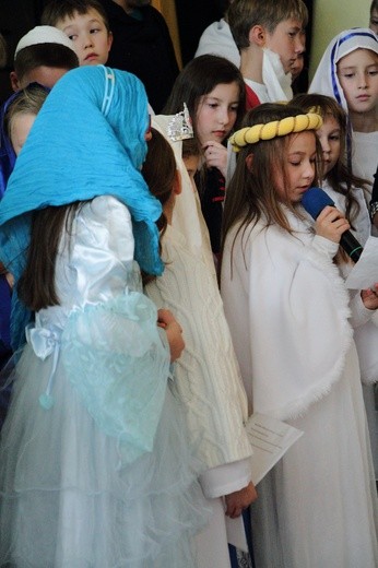 Korowód świętych w Prokocimiu Nowym 2015