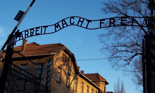 Młodzi zwiedzą KL Auschwitz
