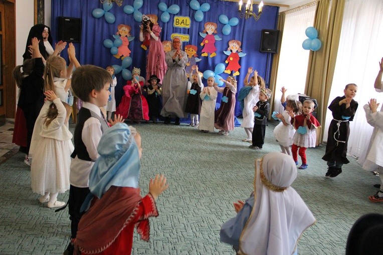 Bal w przedszkolu ss. józefitek