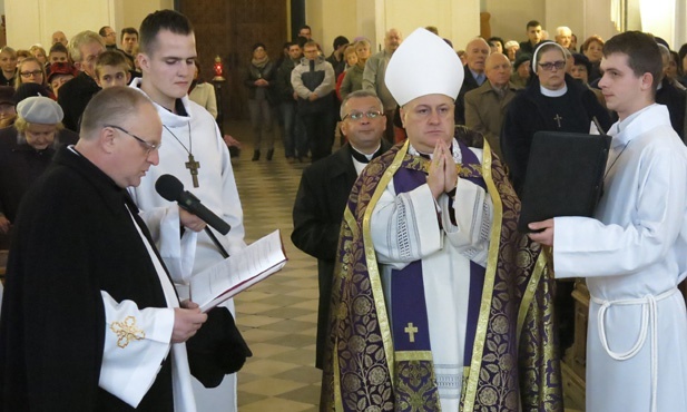 Procesja za zmarłych w Skoczowie