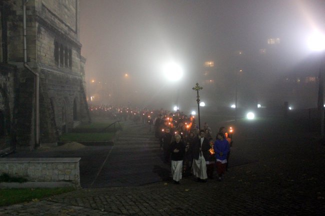 Wieczór Wszystkich Świętych w Bytomiu