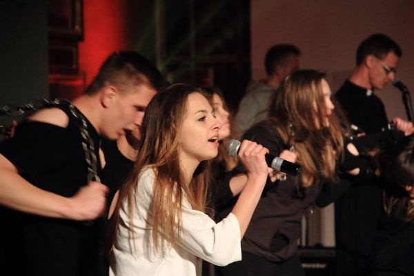 Holy Wins 2015