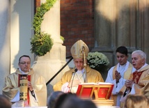 Eucharystii przewodniczył bp Roman Pindel