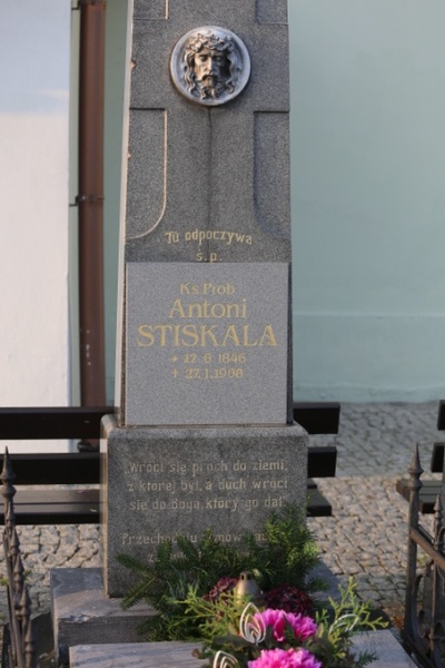 Cmentarz parafialny w Zebrzydowicach