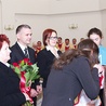   W imieniu tłumnie zgromadzonej wspólnoty parafialnej pasterza diecezji tarnowskiej powitała rodzina Nieciów