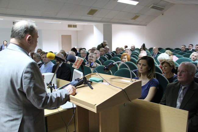 Seminarium naukowe „Etyka w polityce - troska o dobro wspólne”.