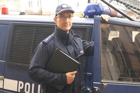 Policjant pierwszego kontaktu