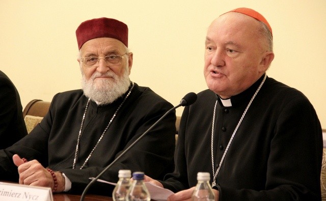 Patriarcha Grzegorz III Laham i kard. Kazimierz Nycz zachęcali do modlitwy i hojności na rzecz ofiar wojny w Syrii