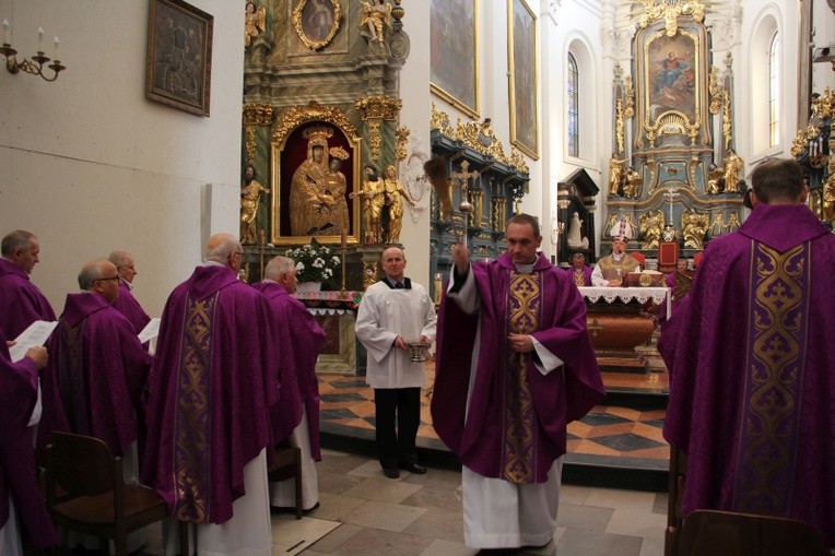 Msza św. za prymasów Polski