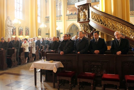 Pomnik ofiar Tragedii Górnośląskiej w Bytomiu
